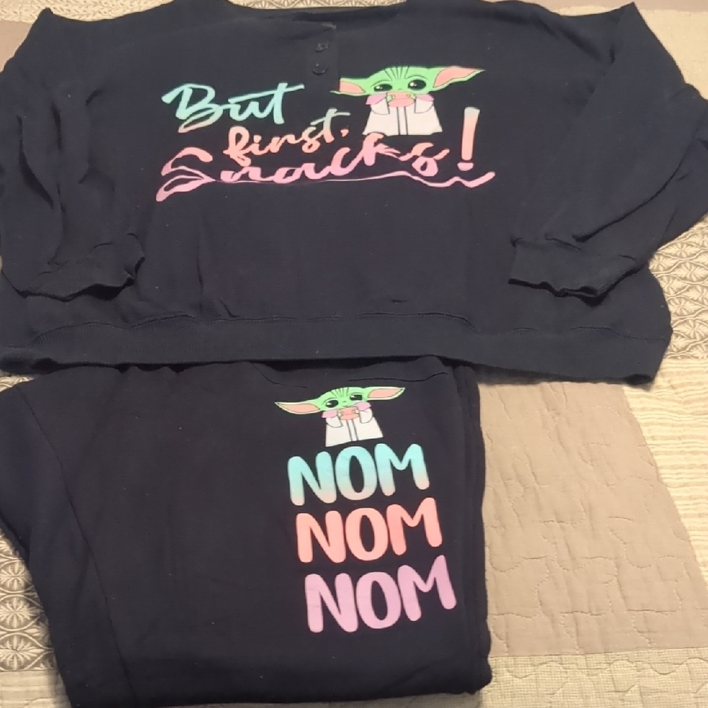 Star Wars Black Sweatshirt with Green and Pink Graphics